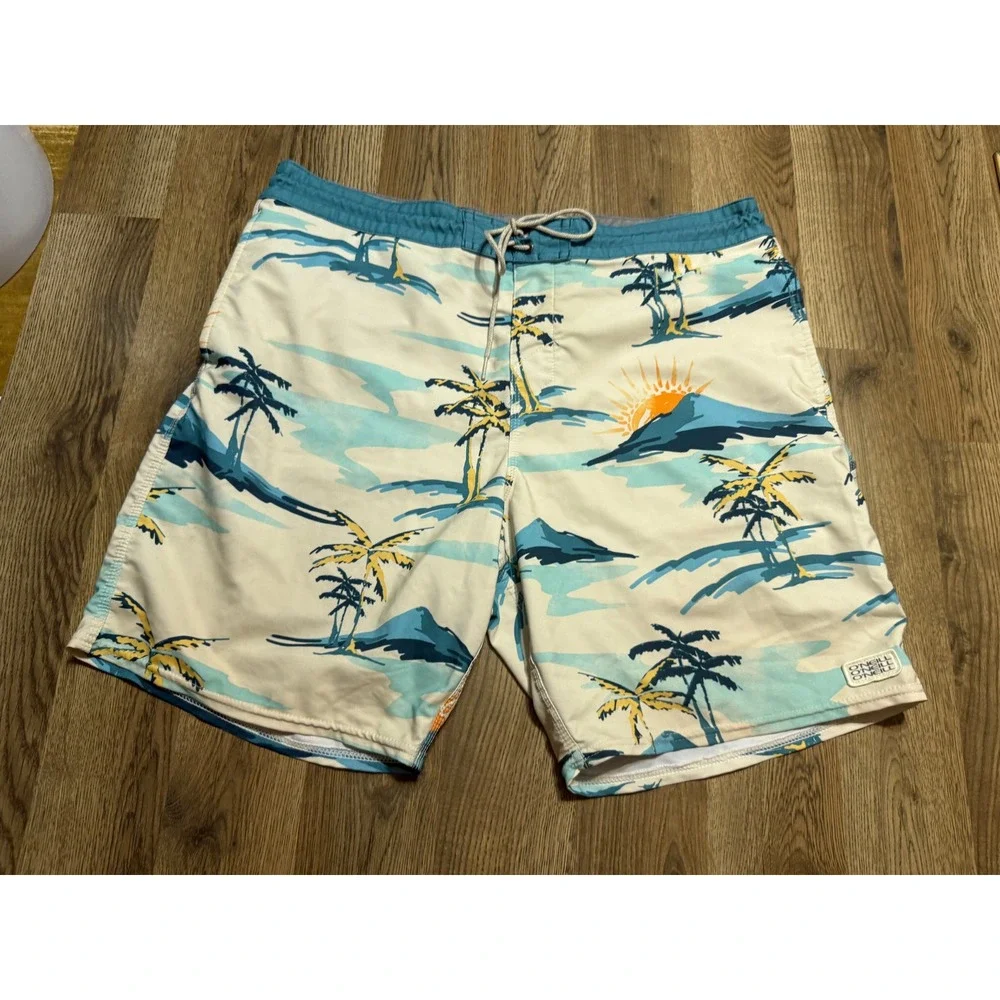 O'Neill Shorts Mens Size 38 White Board Shorts Tropical Palm Tree Swim Trunks